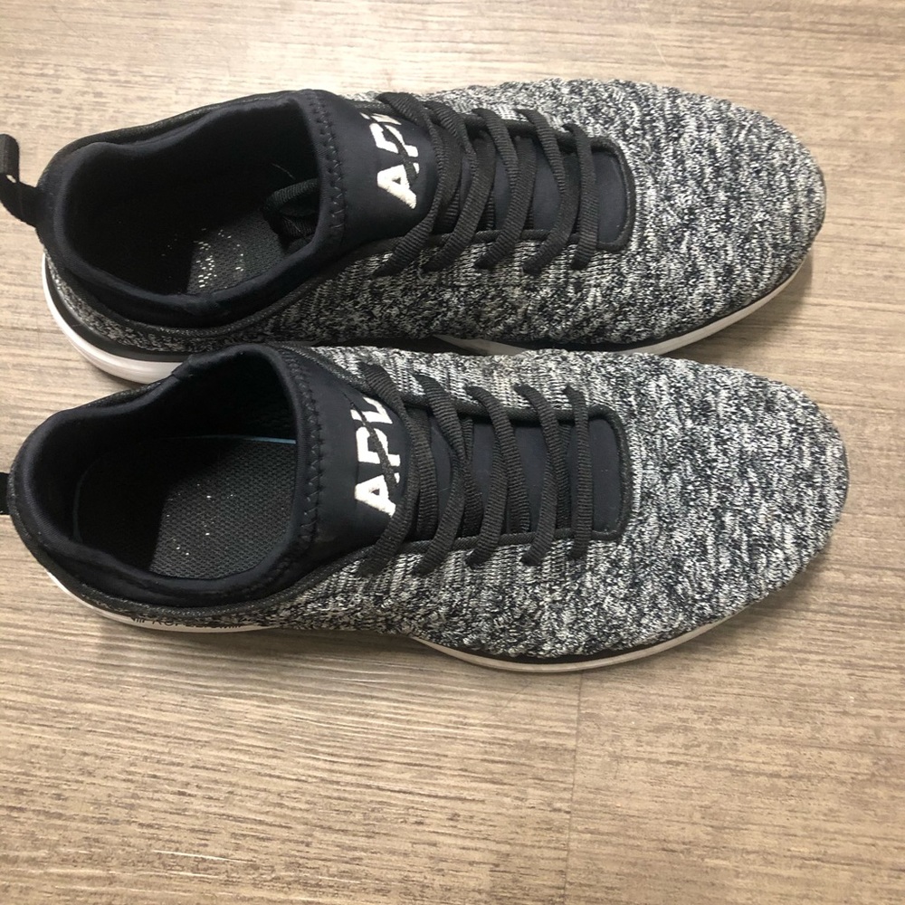 APL WOMEN'S TECHLOOM PHANTOM SHOES